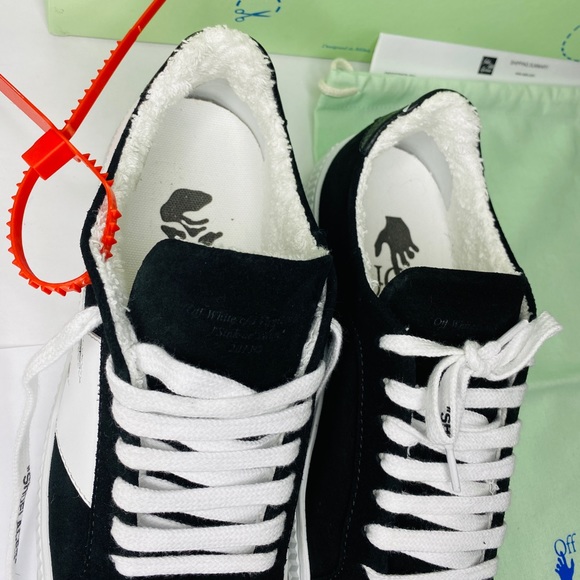 🤍SOLD🤍Off-White Men’s Arrow Sneakers EUR 37 NWB - Picture 5 of 14
